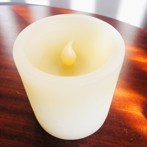 Flameless Scented LED Candle Lights - Vanila Scent - Picture 7 of 9